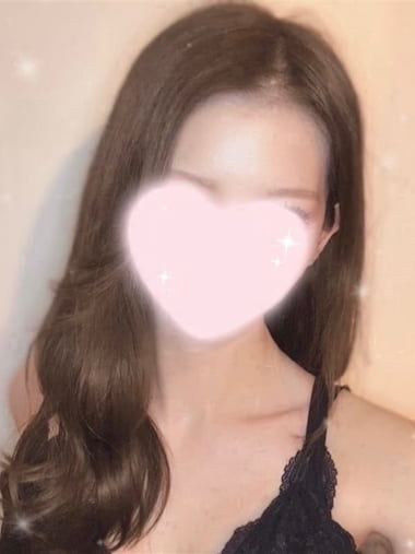 福岡市・博多「Aroma Belle（アロマ ベル）」の美肌で色白な【ひな】さんはテクニシャンな美女♡