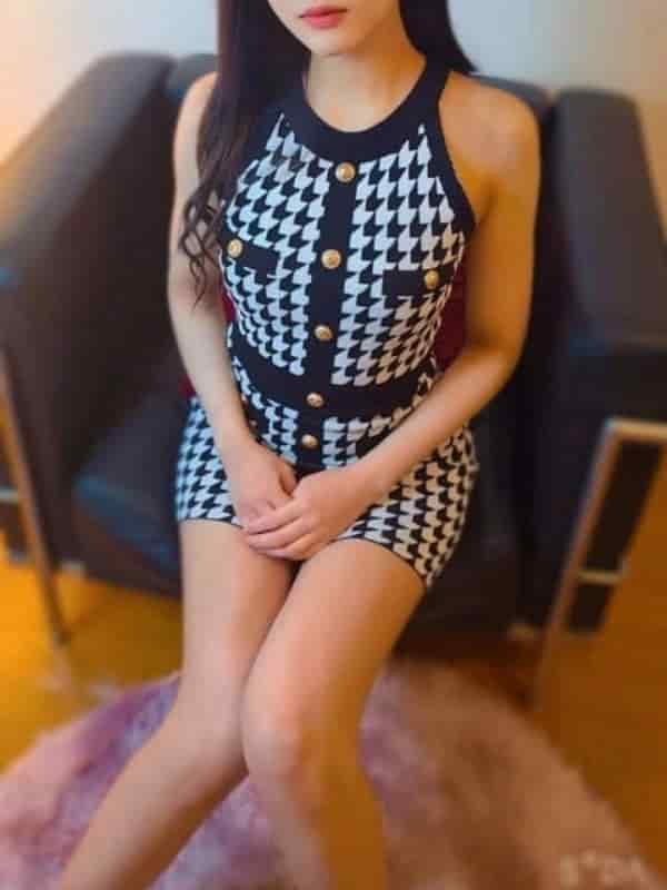 久留米「凛桜～RIO～」のスタイル抜群の美女【すず【プレミア】】ちゃん♡