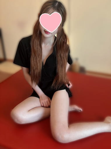 【ミス駅ちか総選挙2025】福岡市・博多「AMAZE（アメイズ）」リピート間違いなし！圧倒的美少女の【しの】ちゃん♡